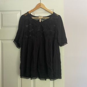 Knox rose crochet top